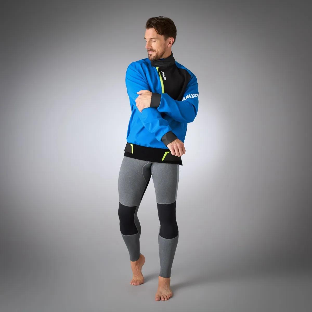 product/m/u/musto_82093-678_arubablue_2.jpg