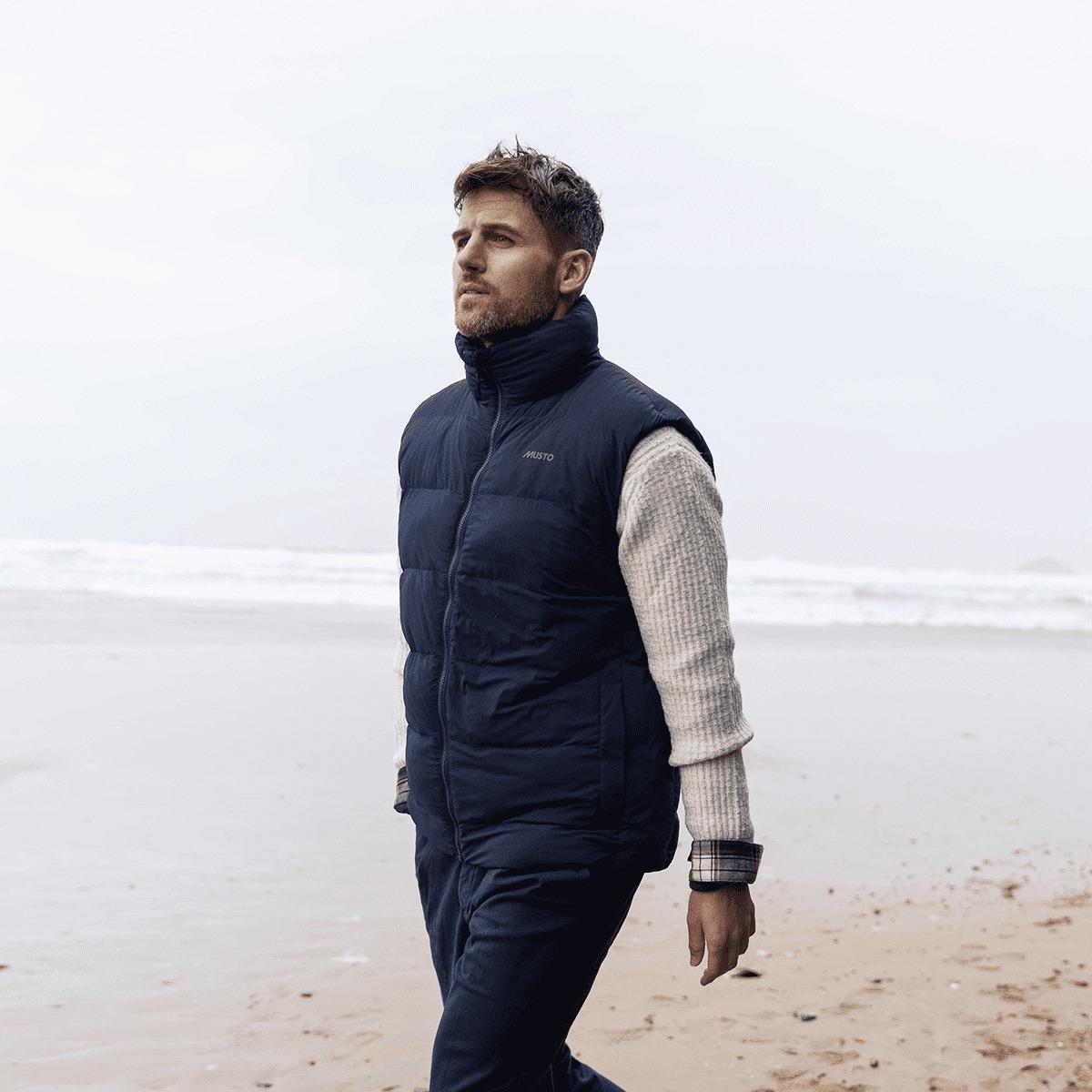 product/m/u/musto_85041-597_navy_5.jpg