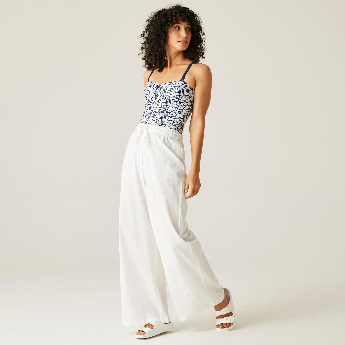 product/r/e/regatta_rwm035-4h2_navy-white-large-floral_6.jpg
