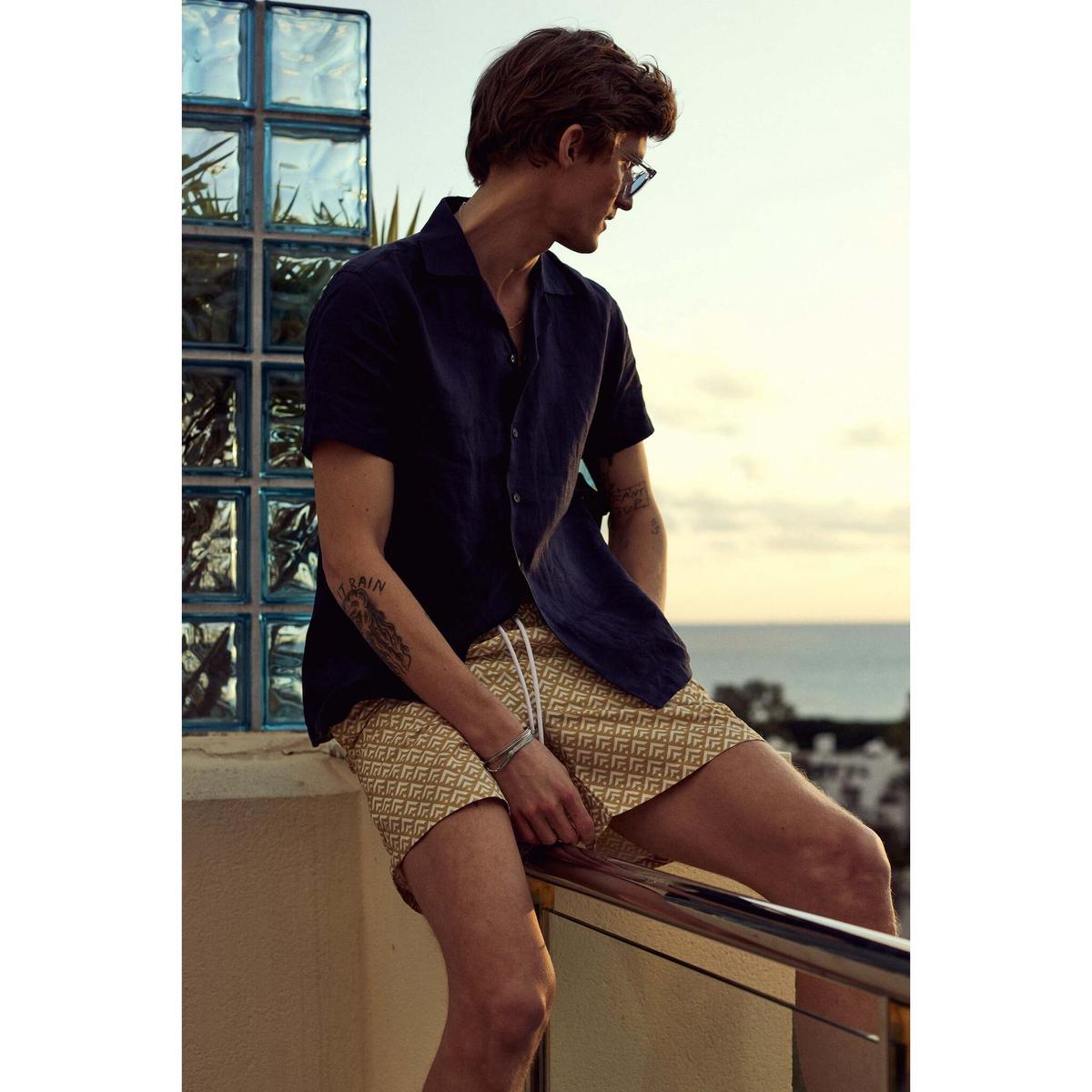 product/t/h/the-resort-co_ds220030_golden_3.jpg