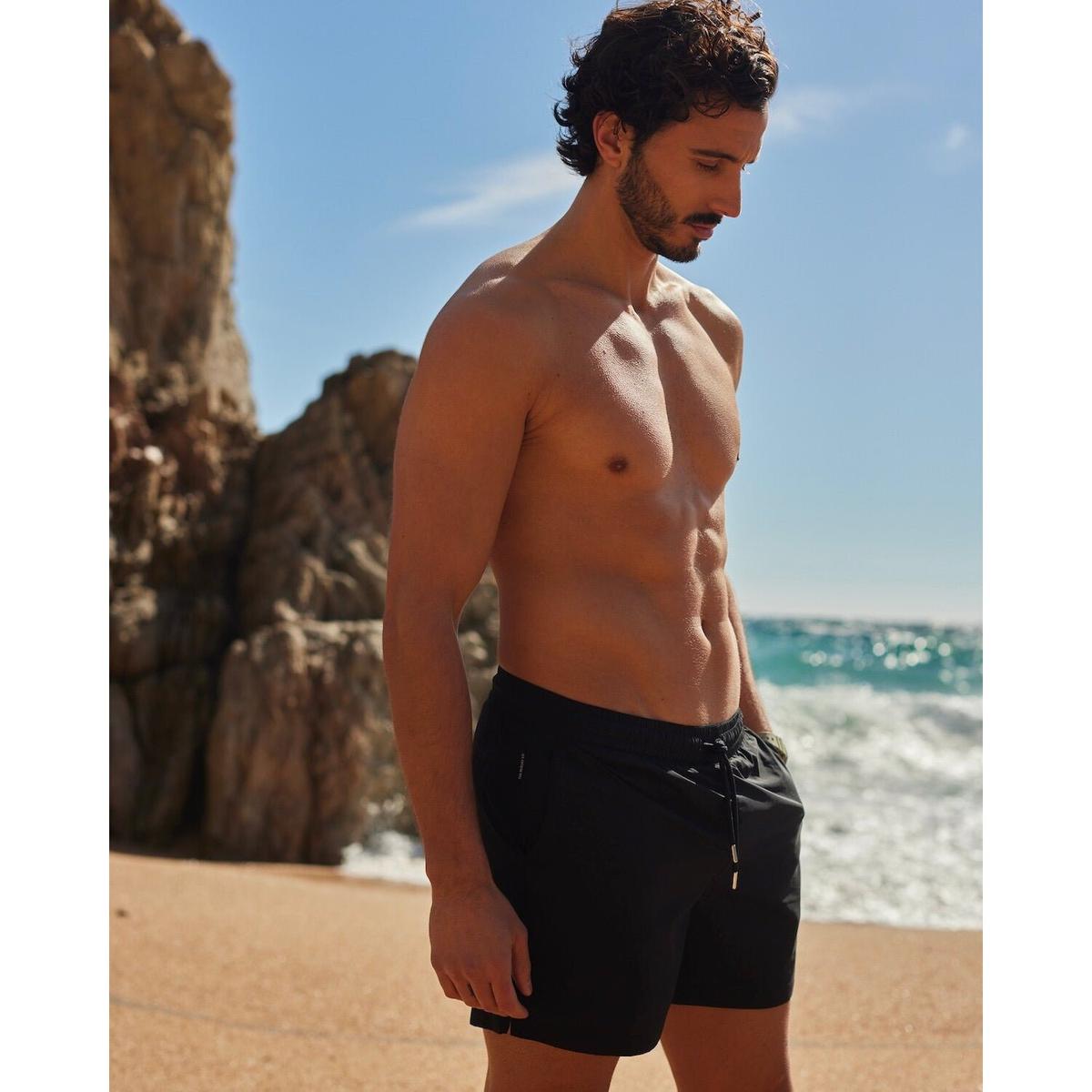 product/t/h/the-resort-co_ds230031_black_3.jpg