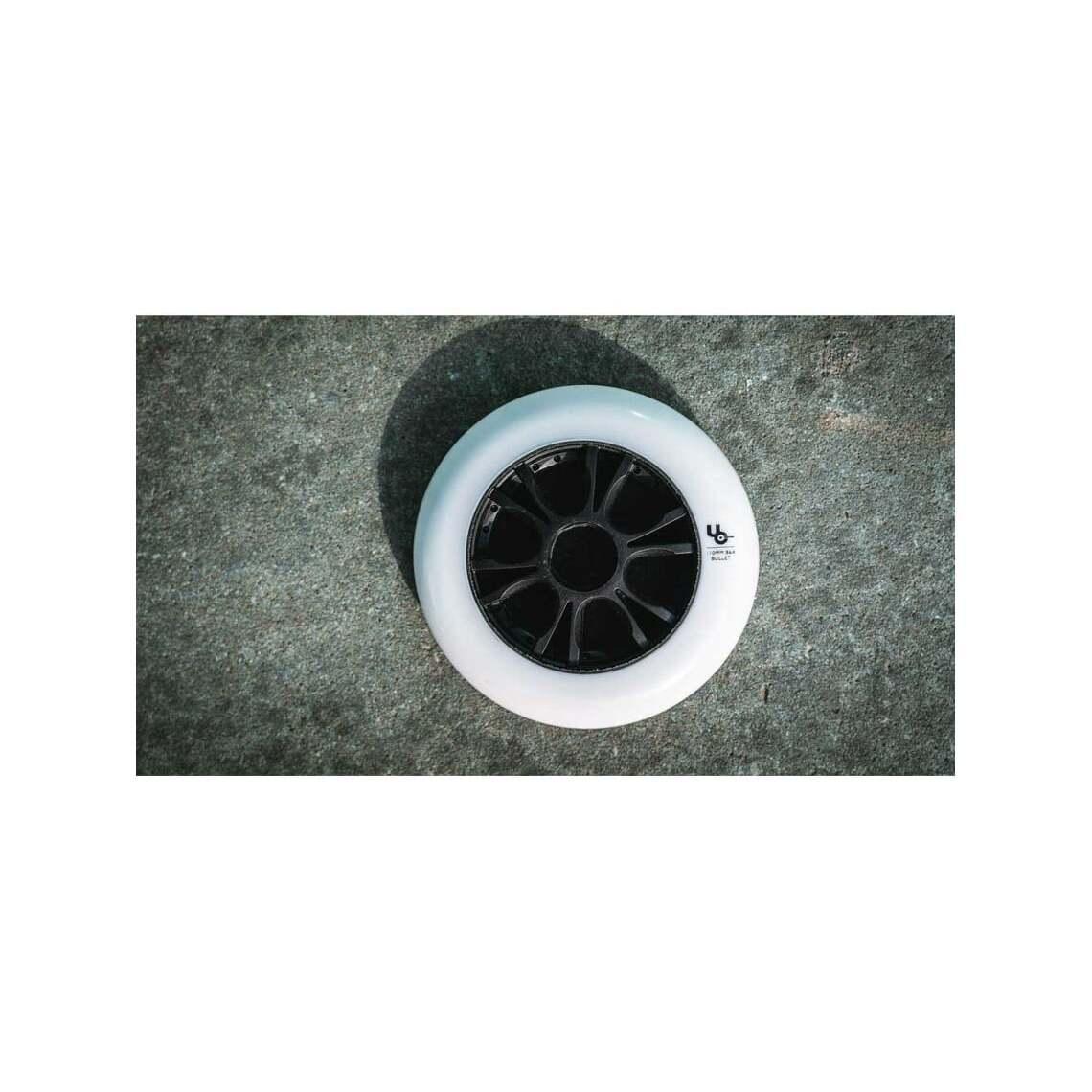 product/u/n/undercover_39259-406267_whitee_2.jpg