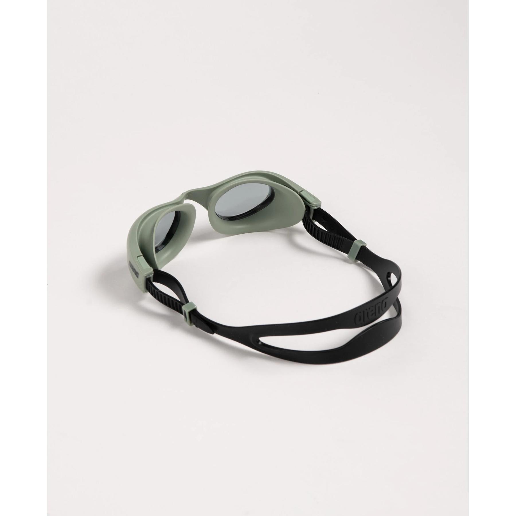 product/a/r/arena_001430-105_smoke-jade-black-sw_3.jpg