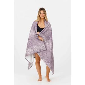 to-bea-lan2-serviette-de-plage-femme-after-essentials-2-pers-landifornia-tu