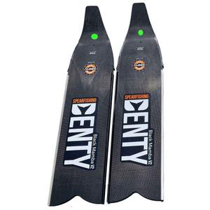 vpcdsv2-paire-de-palmes-voilures-carbone-denty-spearfishing-black-mamba-v2-noir-blanc-noir-s